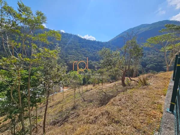 Lote/Terreno em Petrópolis - Corrêas