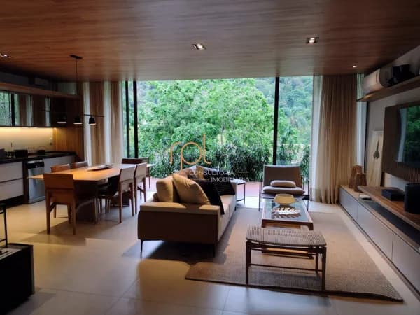 Casa em Petrópolis - Corrêas