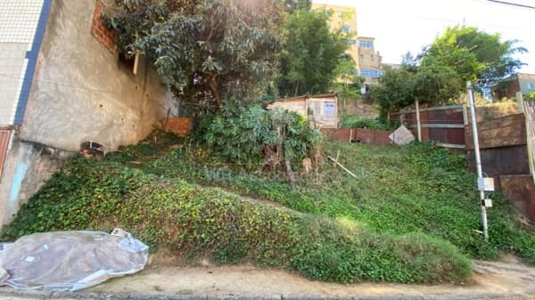 Terreno à venda no bairro Monte Castelo em Juiz de Fora/MG