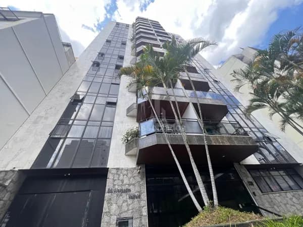 Apartamento em Juiz de Fora - Centro