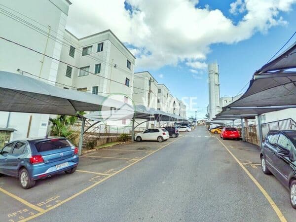 Apartamento Reformado - Bairro Laranjeiras