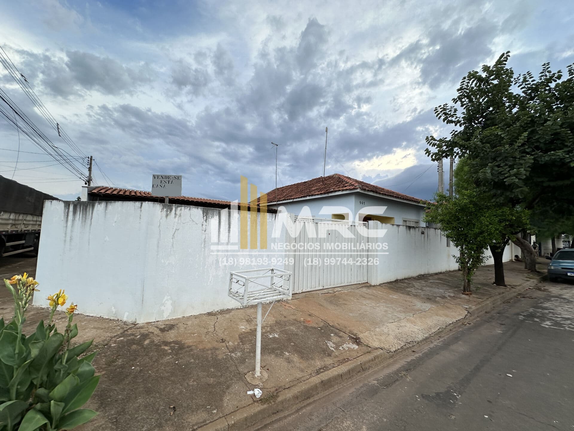 Duas Casas à Venda Guararapes Bairro Villa Medeiros