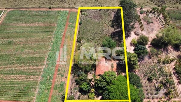 Fazenda/Sítios/Chácaras em Guararapes - Centro