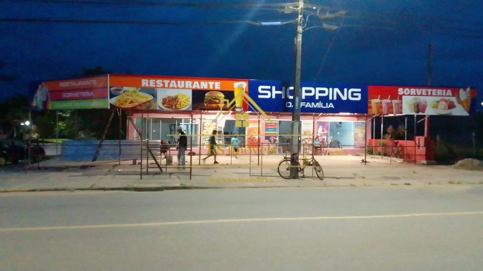 Loja Ponto Comercial em Coroados Guaratuba