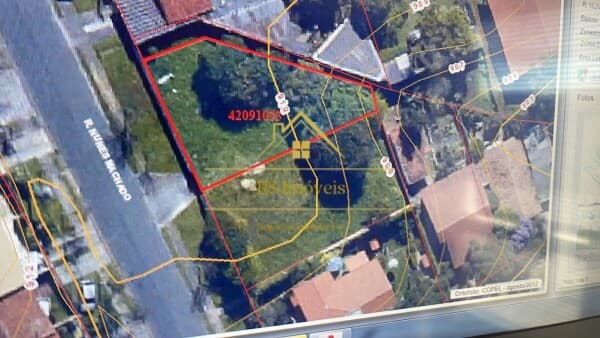Terreno a venda no Rebouças com 934 m²