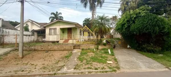 Terreno á venda no São Lourenço