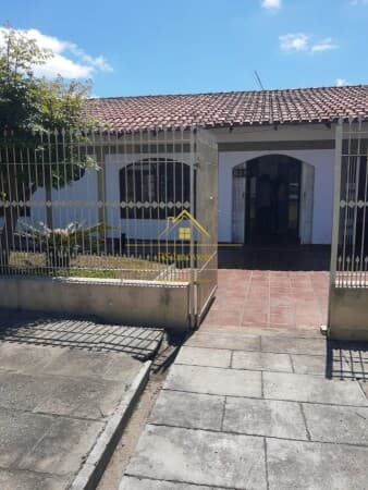 Casa / Terreno ZR4 com 903m2 à venda no Tingui