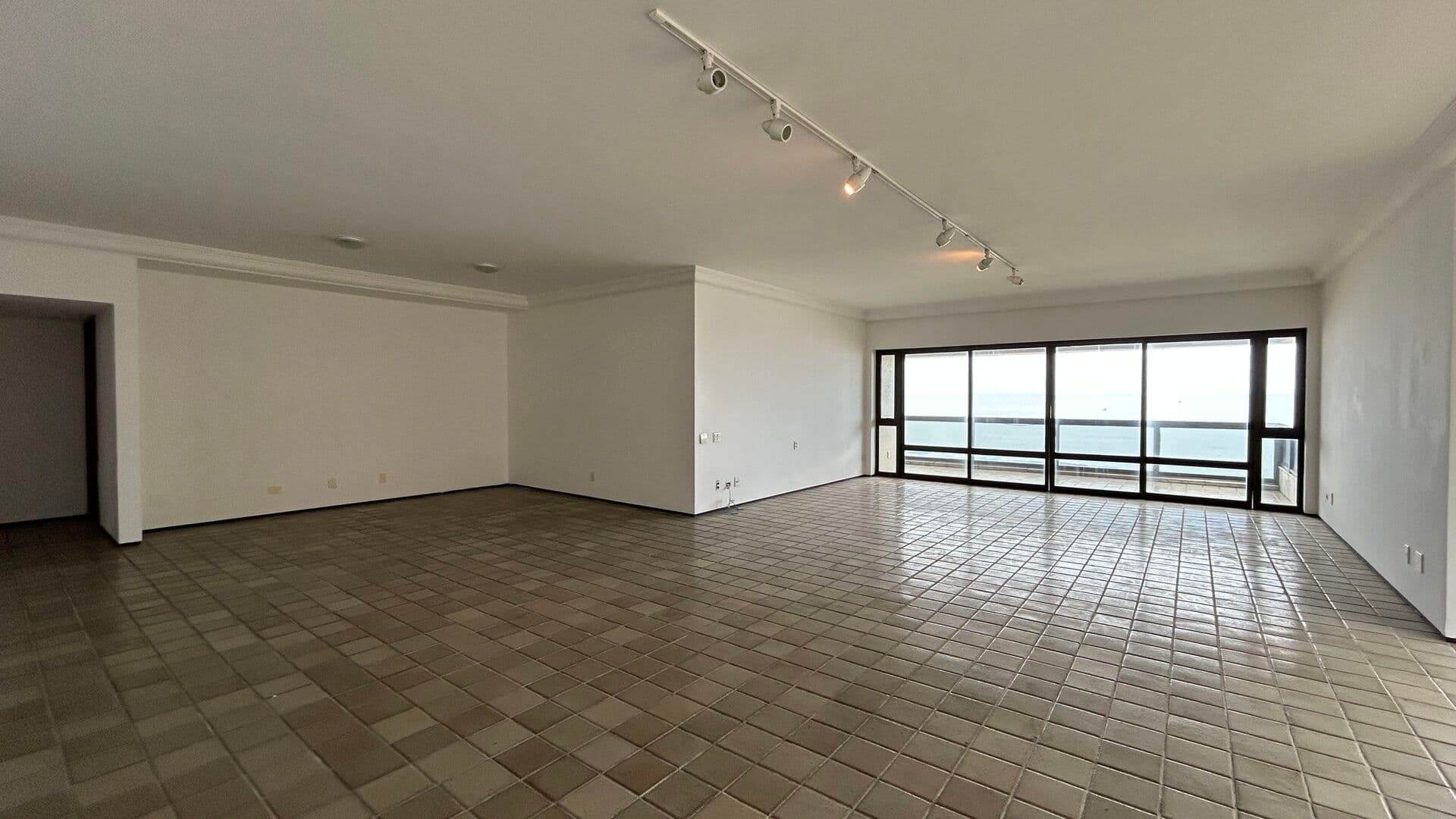 Apartamento 4 suítes Beira Mar Piedade