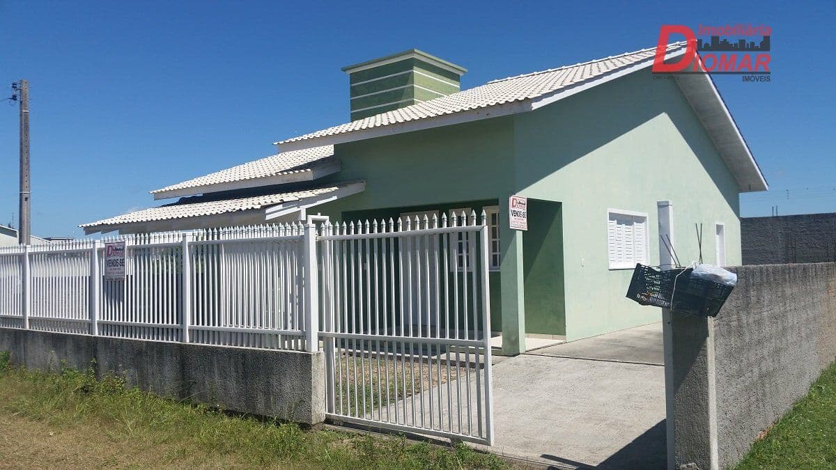 Casa Alvenaria para Venda em Camacho Jaguaruna-SC