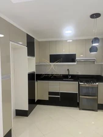 Apartamento Padrão — Azaléia