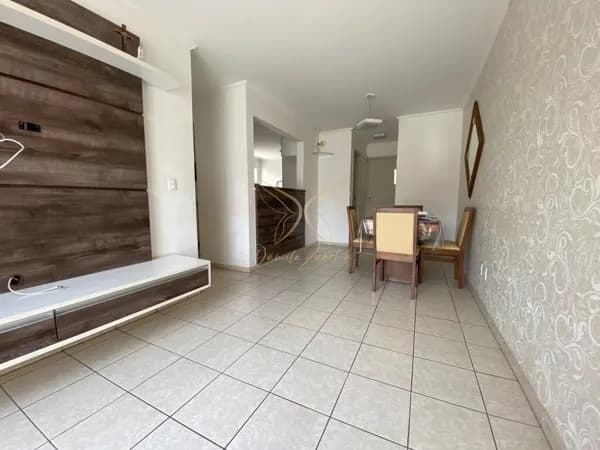 Apartamento Padrão — Residencial Ravenna