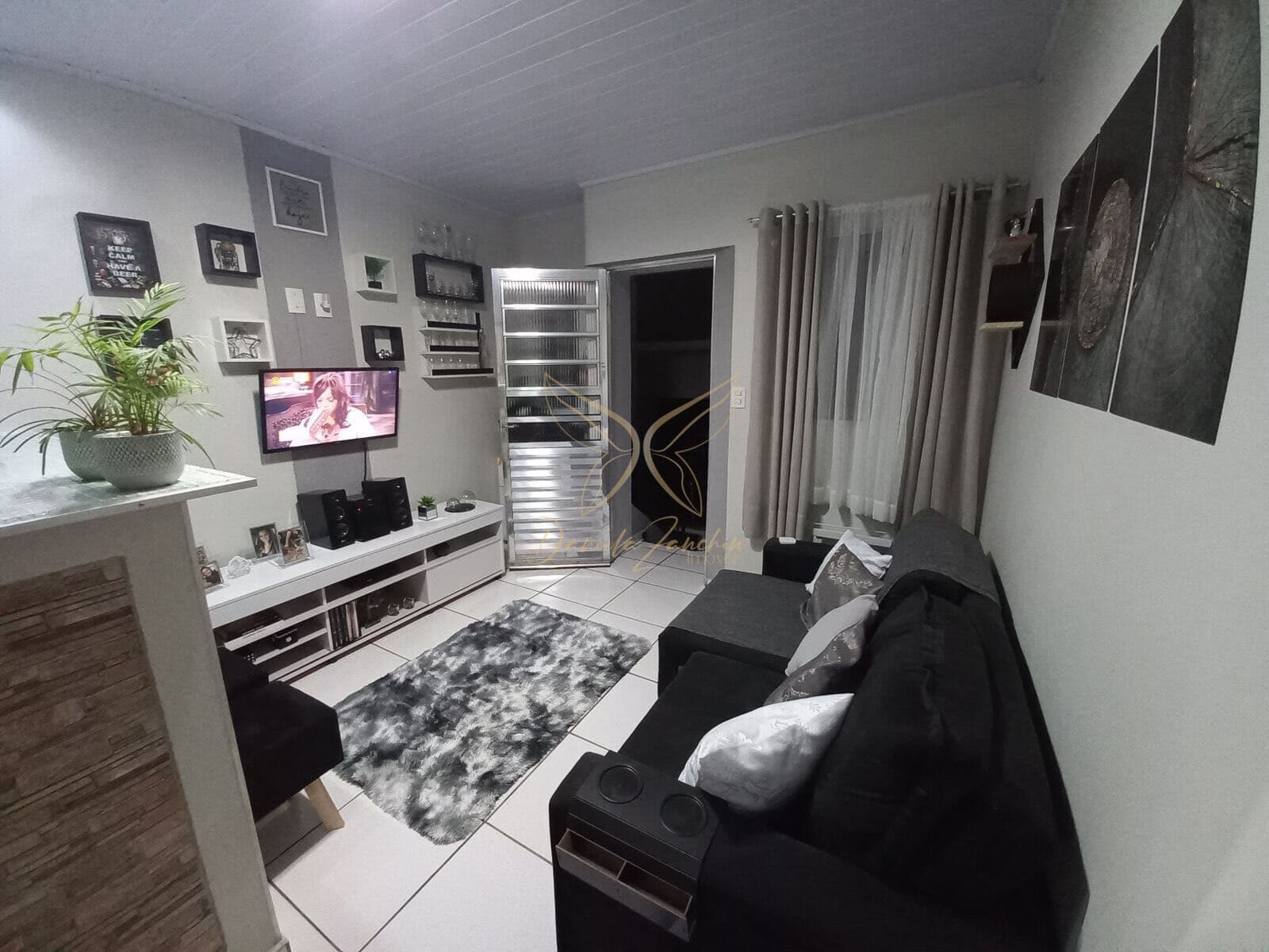 Casa Padrão — Jardim Pacaembu