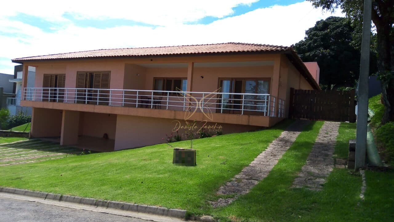 Casa Alto Padrão — Residencial Resedás