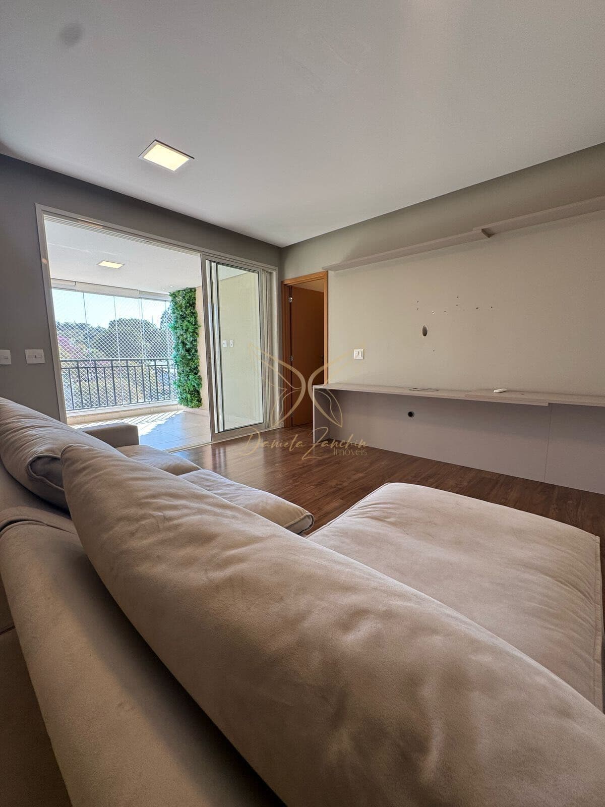 Apartamento Alto Padrão — Eléve