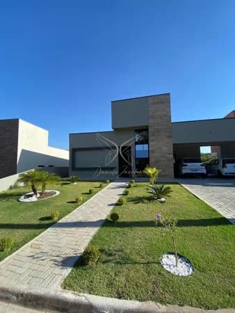 Casa em Condomínio — Lagos de Jarinu
