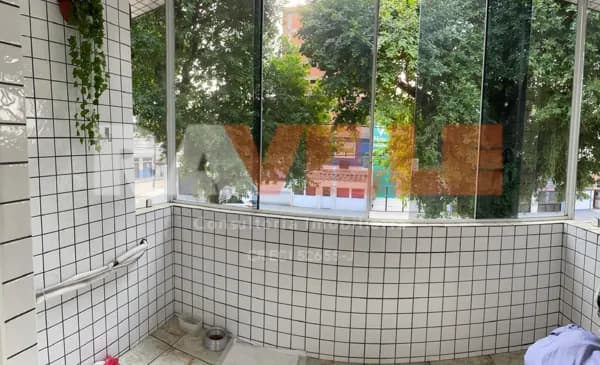 Apartamento com varanda | Embaré - Santos SP