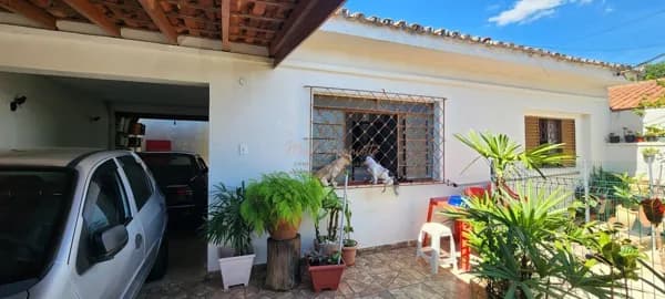 Casa Padrão no Jardim Nova Europa