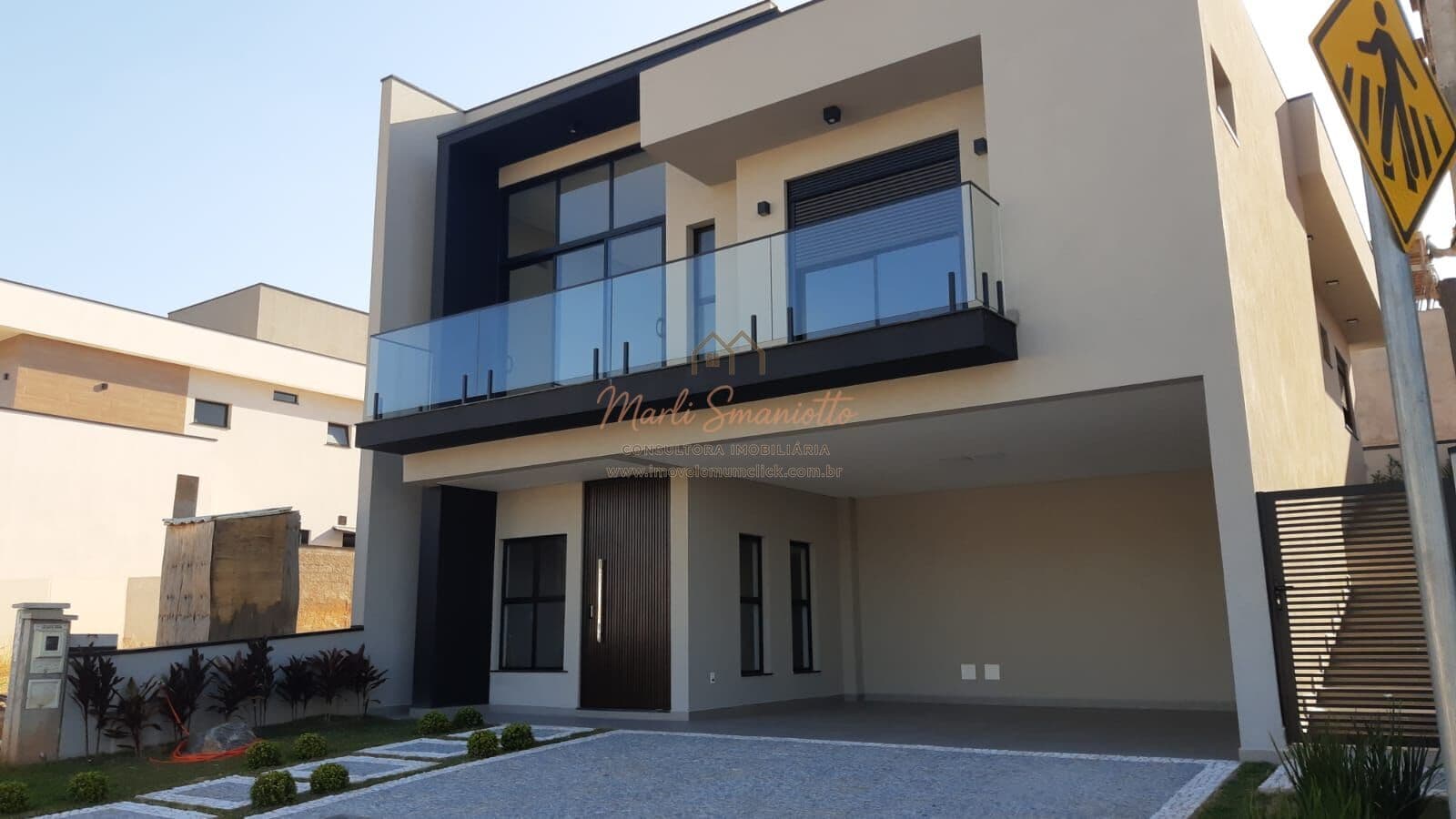 Sobrado à venda em Condominio - no bairro Roncáglia - Valinhos/SP
