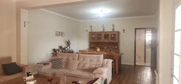 Casa terrea no Santa Genebra