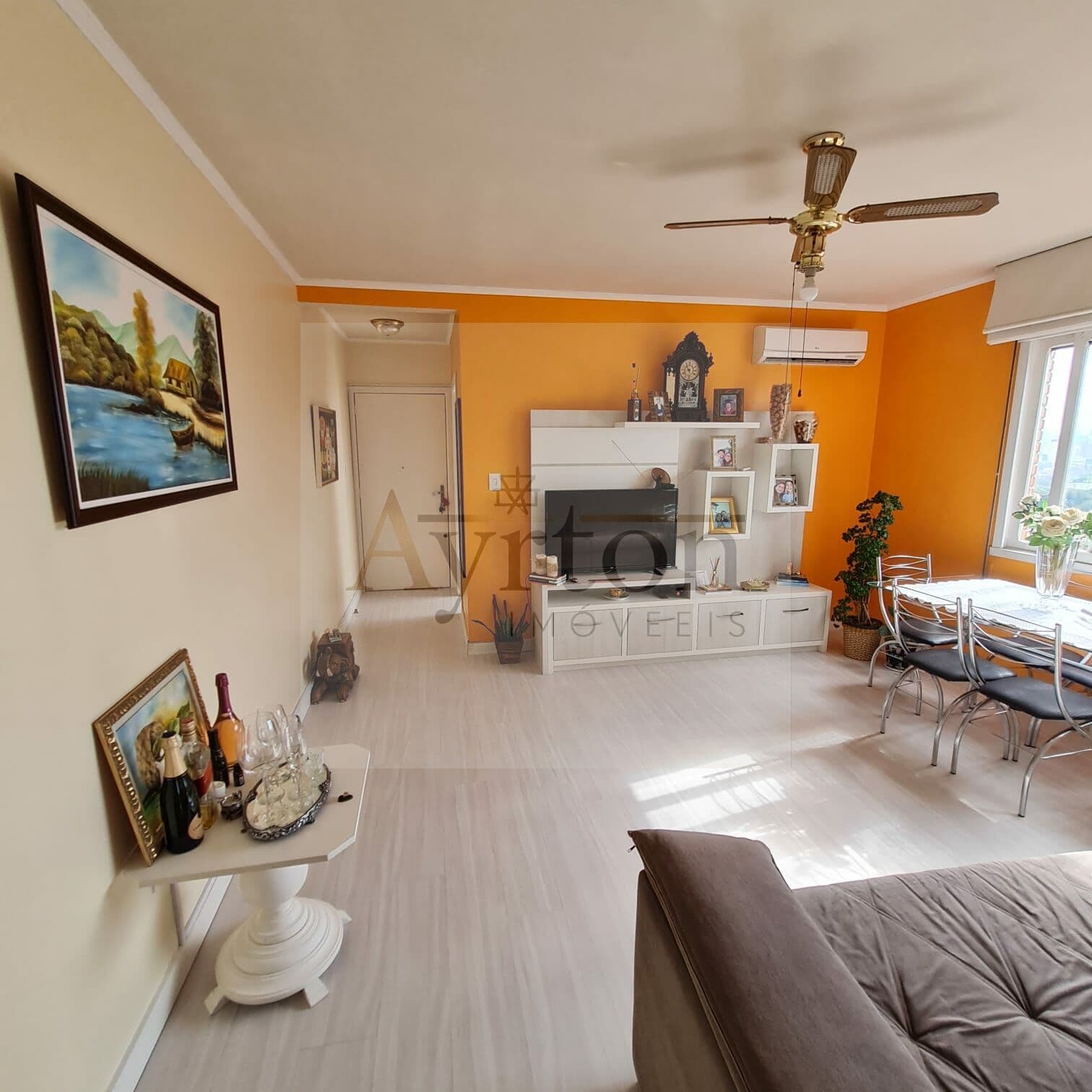 Apartamento em Porto Alegre - Partenon
