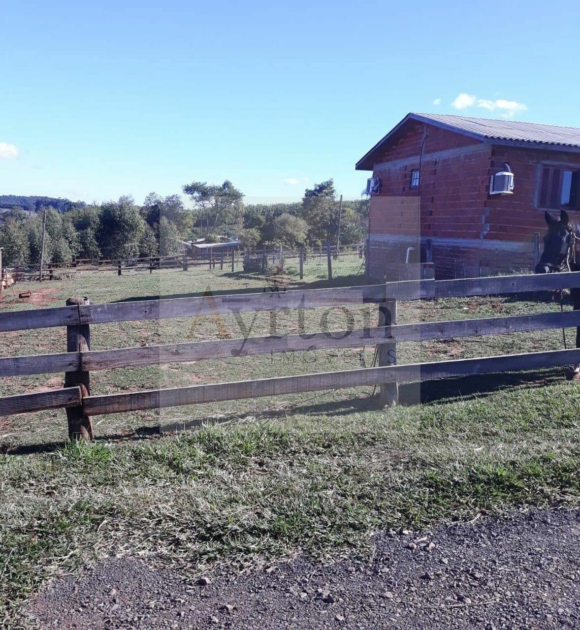 Lote/Terreno em Portão - Estação Portão