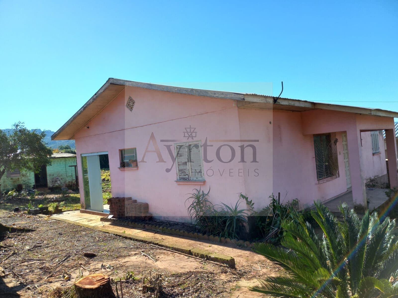 Casa em São José do Hortêncio - Centro