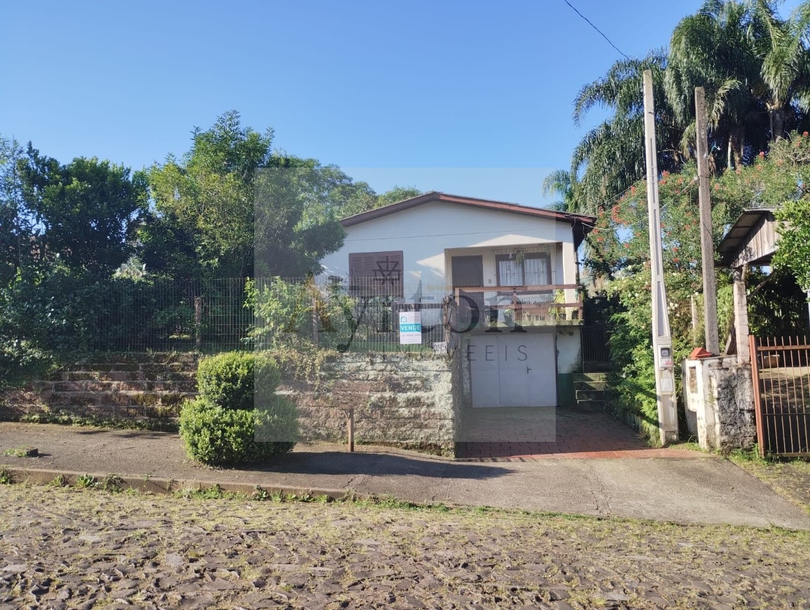 Casa em Dois Irmãos - Travessão