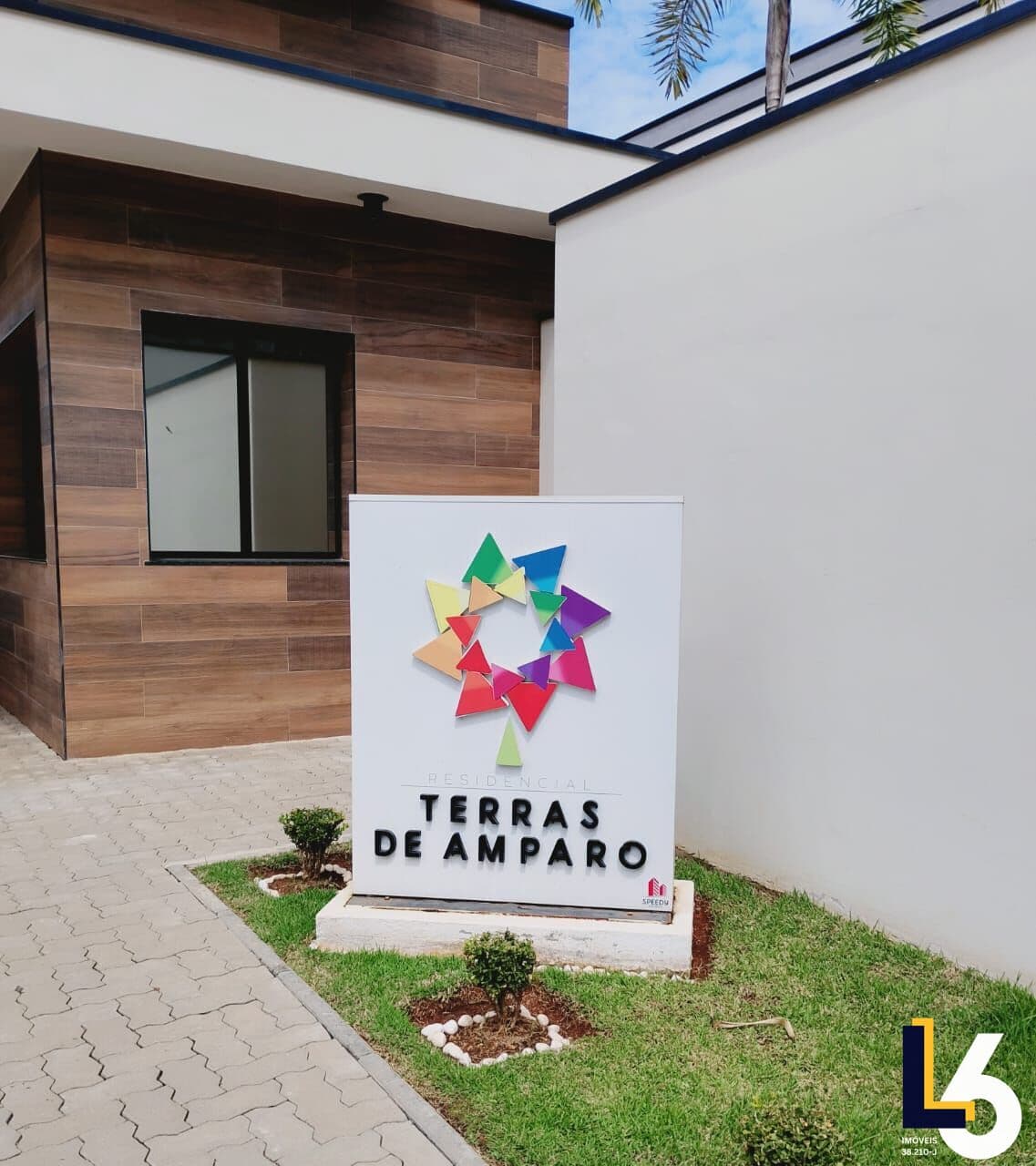 Terreno à venda Condomínio Residencial Terras de Amparo