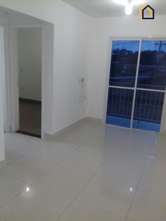 Vendo apartamento no Condomínio Clube House