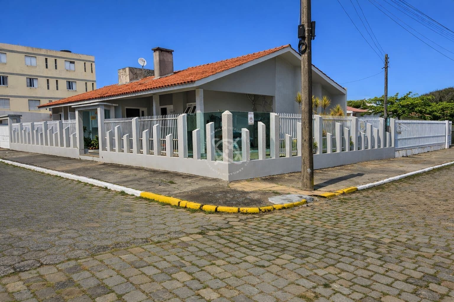 Casa ampla - 100m da praia