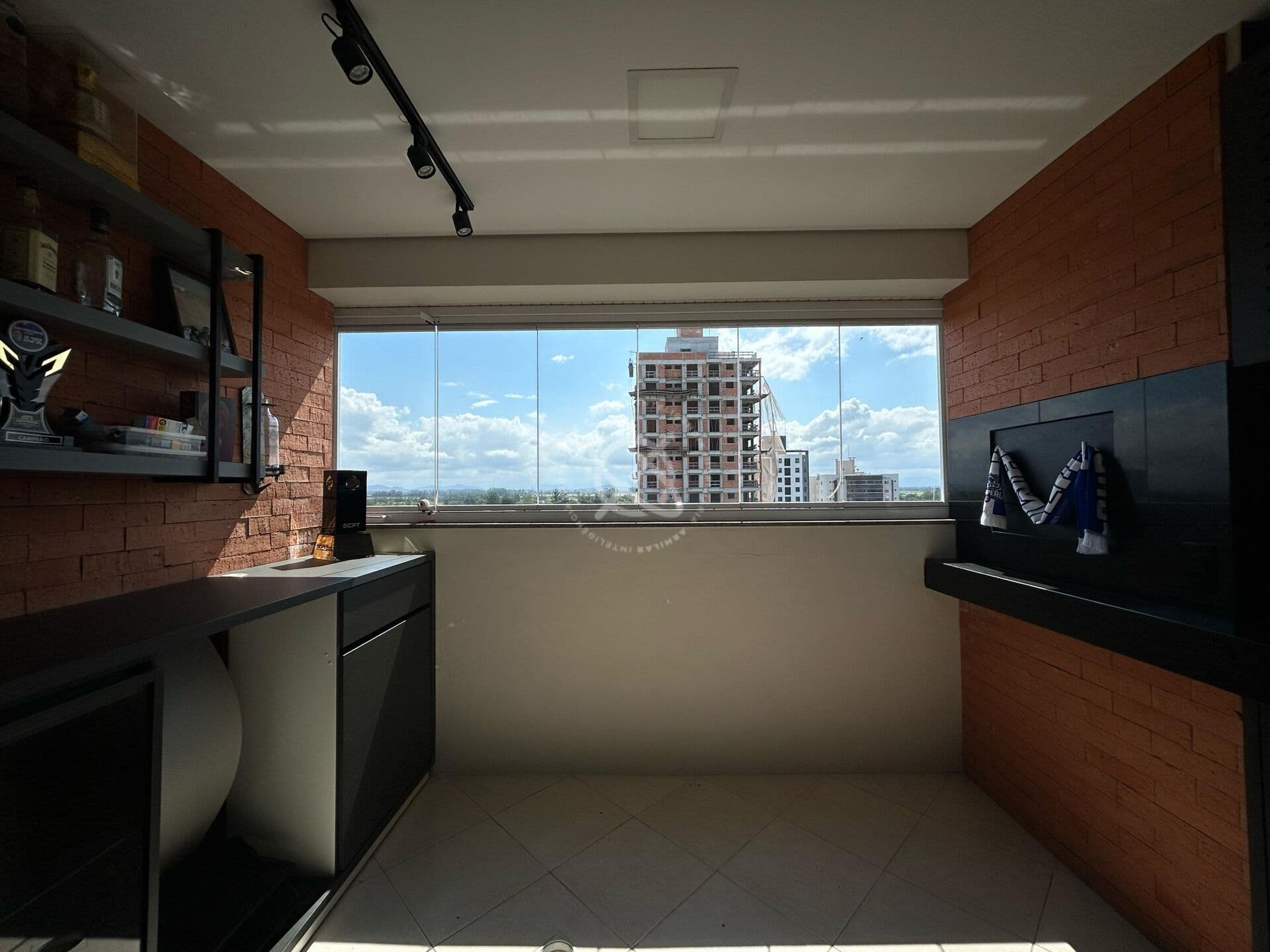 Apartamento Padrão semimobiliado