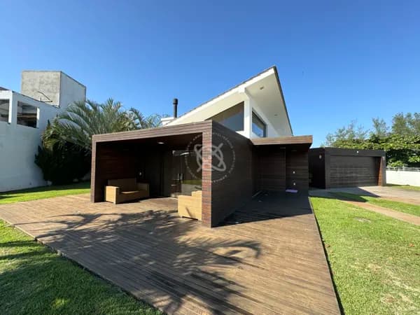 Casa Alto Padrão no Morro dos Conventos