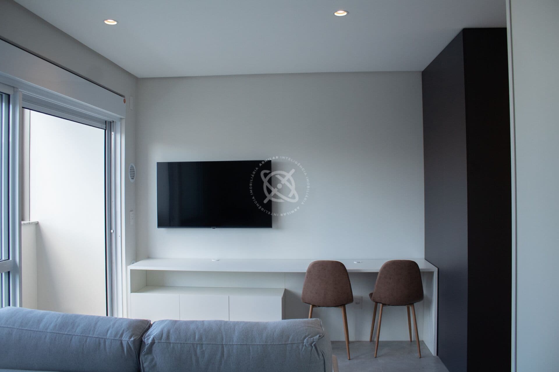Hub Smart Home - Studios mobiliados