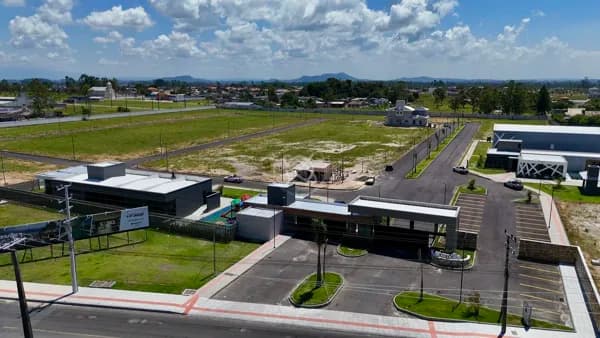 GRANVILLE CONDOMÍNIO FECHADO