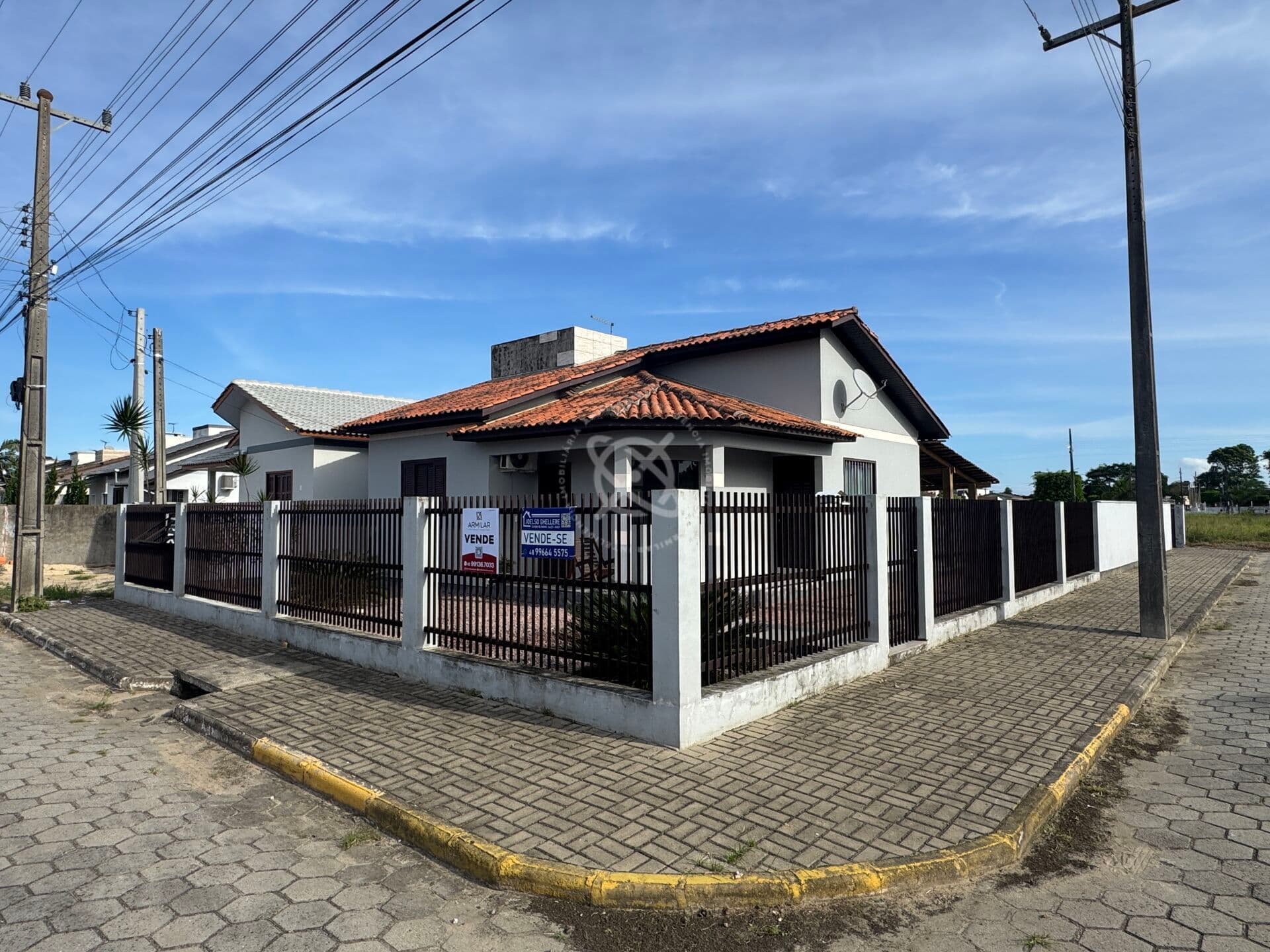 Casa de esquina no bairro Polícia Rodoviária