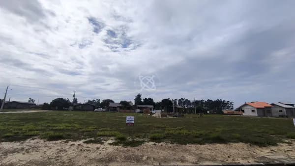 Terreno no Loteamento Florença - Caverazinho