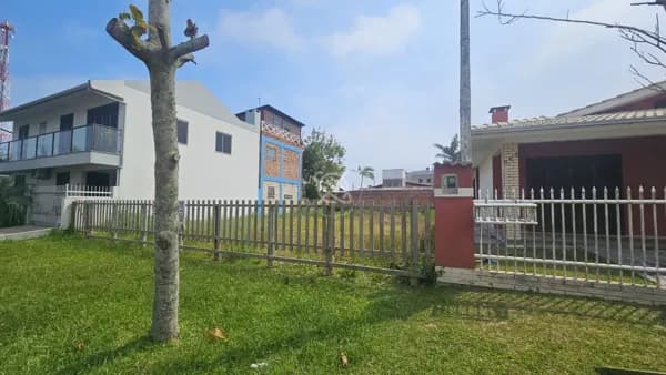 Terreno na Praia - Baln. Arroio do Silva