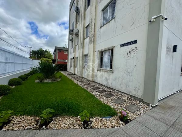 Apartamento 2 dormitórios Centralizado - Coloninha