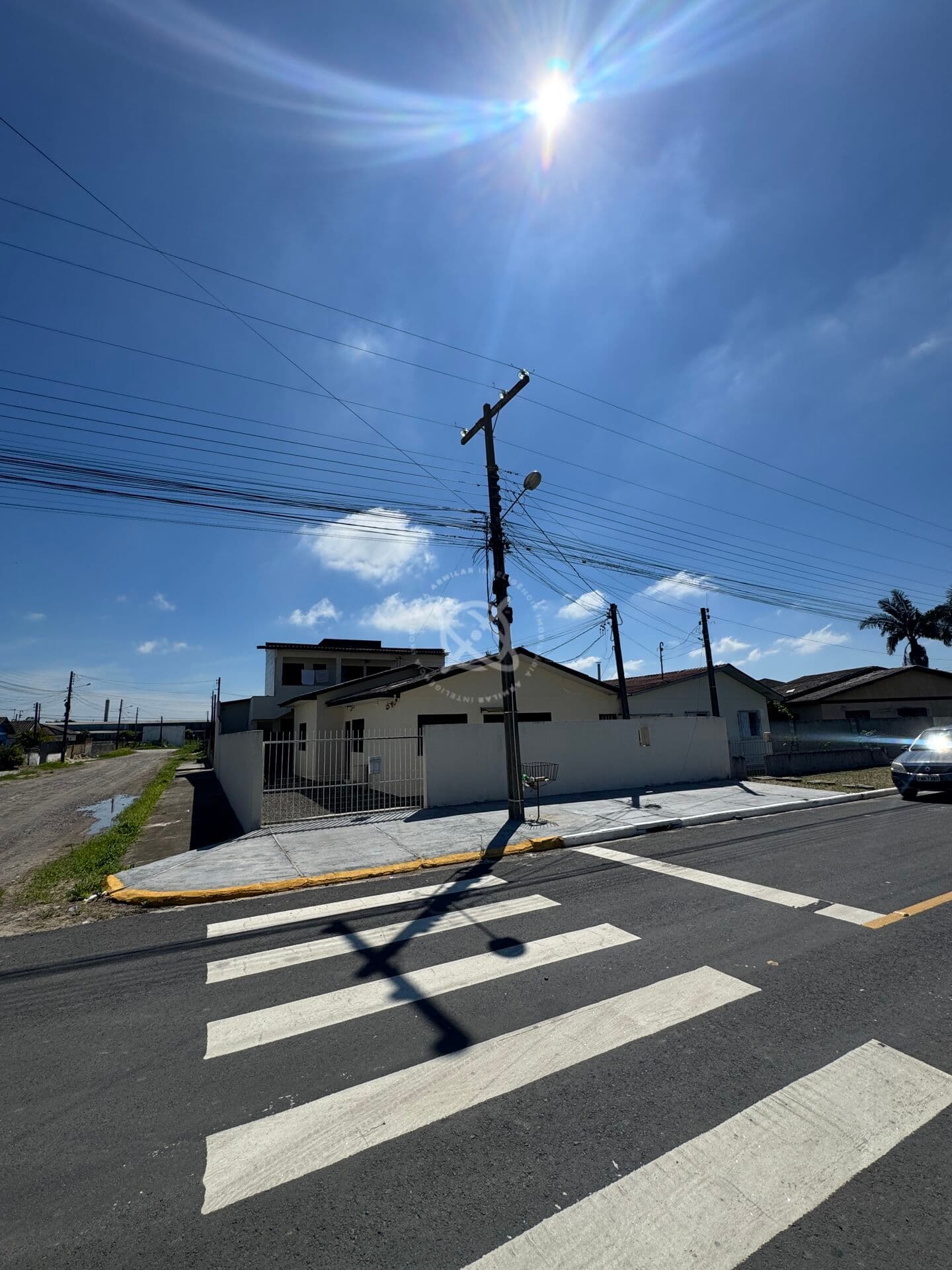 Imóvel Residencial com Kitnets