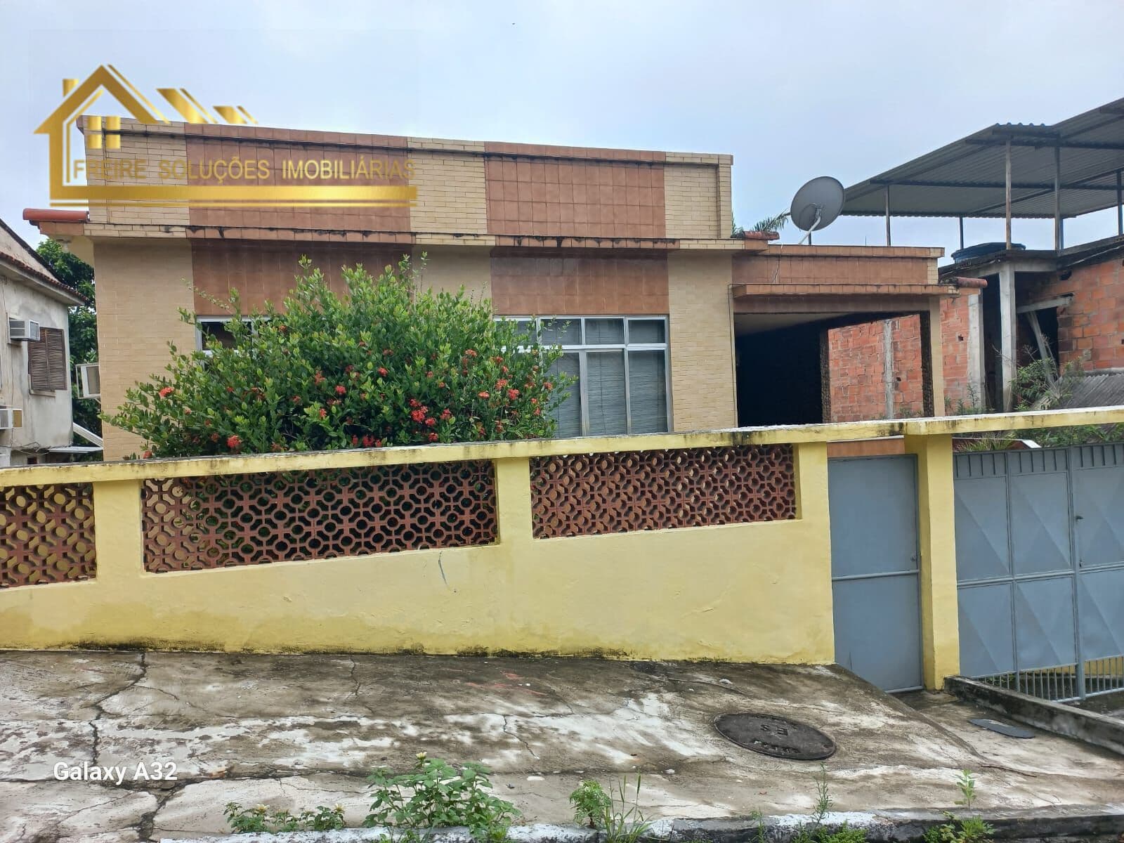 Casa em São Gonçalo - Lindo Parque