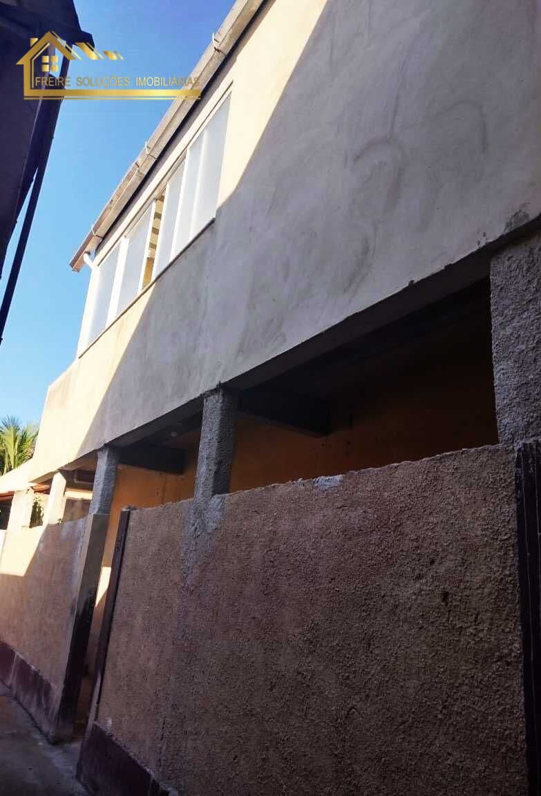 Sobrado em São Gonçalo - Mutondo