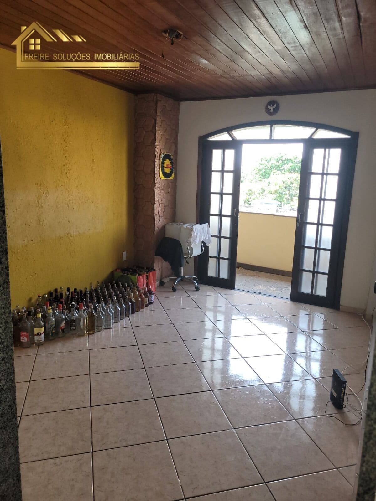 Sobrado em São Gonçalo - Mutondo