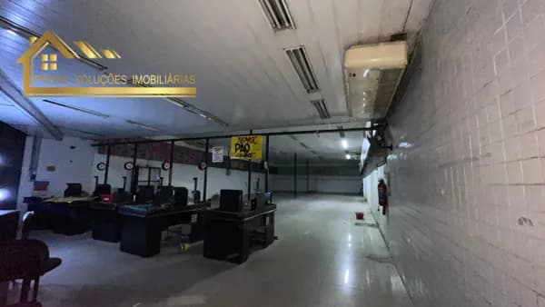 Loja Ponto Comercial em Colubande, São Gonçalo/RJ