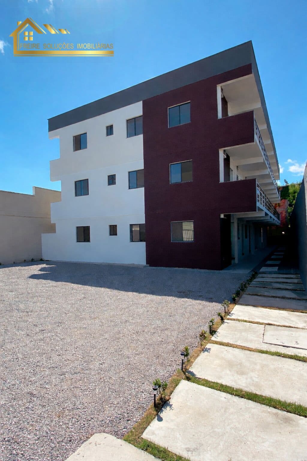 Apartamento em São Gonçalo - Laranjal