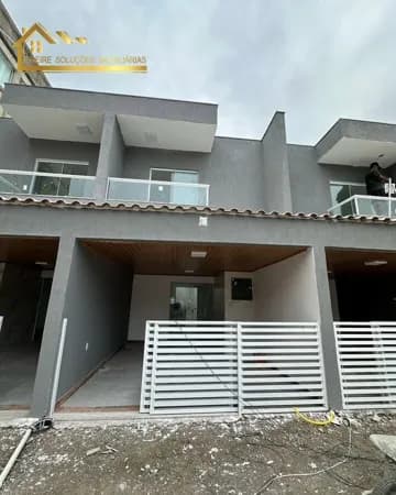 Sobrado em São Gonçalo - Pacheco