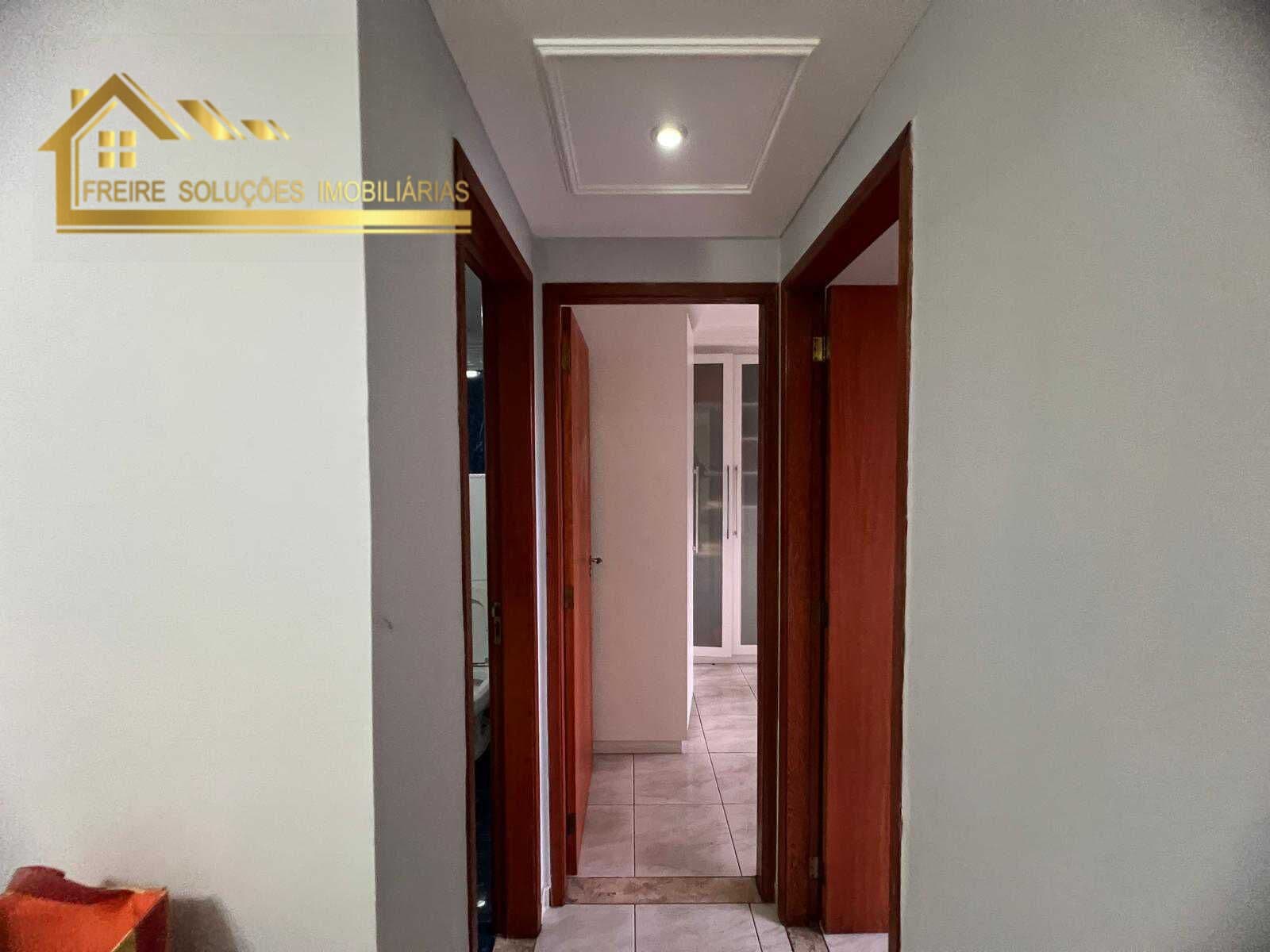 Apartamento Padrão em Nova Cidade, São Gonçalo/RJ