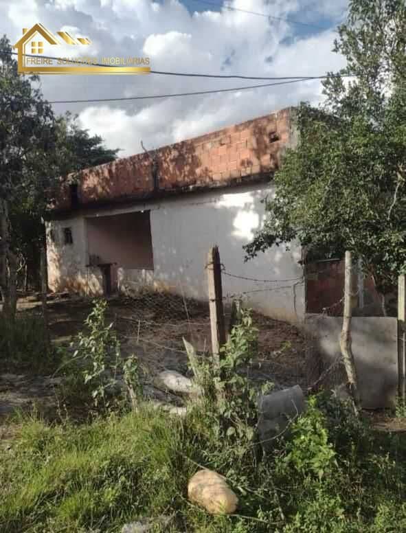 Casa em São Gonçalo - Santa Isabel