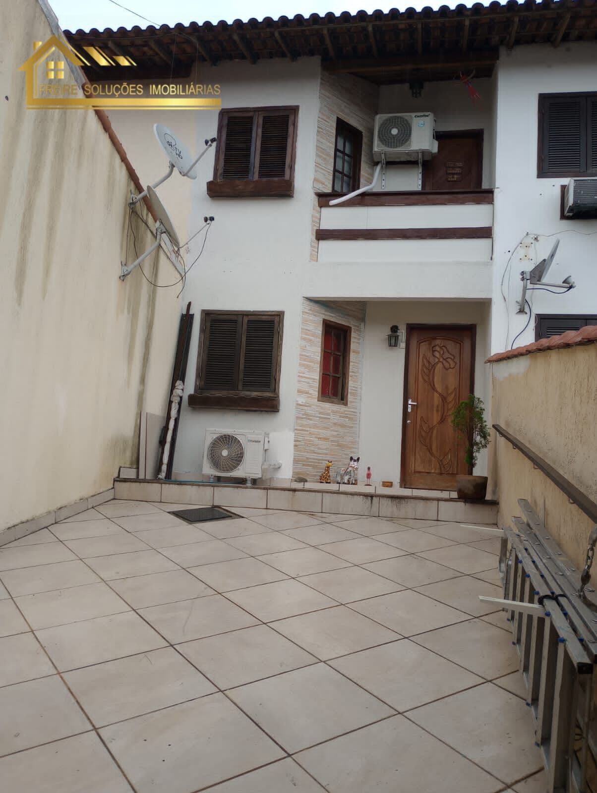 Casa em São Gonçalo - Raul Veiga