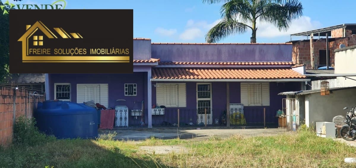 Casa à venda em São Gonçalo/RJ