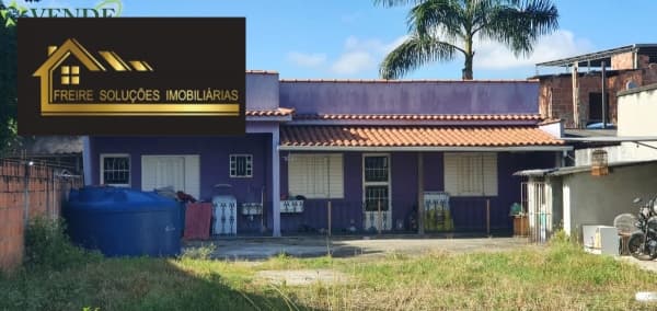 Casa à venda em São Gonçalo/RJ